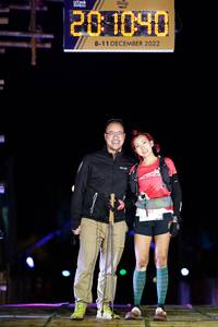 BIB: 201040, 2022
                            <button type="button" onclick="openModal(18976556)" class="btn btn-primary btn-sm float-right btn-popup" data-toggle="modal" data-target=".modal-high-quality">
                        <i class="fas fa-shopping-cart"></i> Add to Cart
                    </button>
                                            <button type="button" onclick="isThisMe(18976556, true)" class="btn btn-success btn-sm float-right btn-popup btn-isme hidden" data-toggle="tooltip" data-placement="bottom" title="นี่คือรูปของคุณใช่ไหม คลิกที่นี่เพื่อเอาเข้าอัลบั้ม">
                        <i class="fas fa-plus"></i> Add to album
                    </button>
                    <button type="button" onclick="isThisMe(18976556, false)" class="btn btn-warning btn-sm float-right btn-popup btn-isnotme hidden">
                        <i class="fas fa-ban"></i> Remove from album
                    </button>